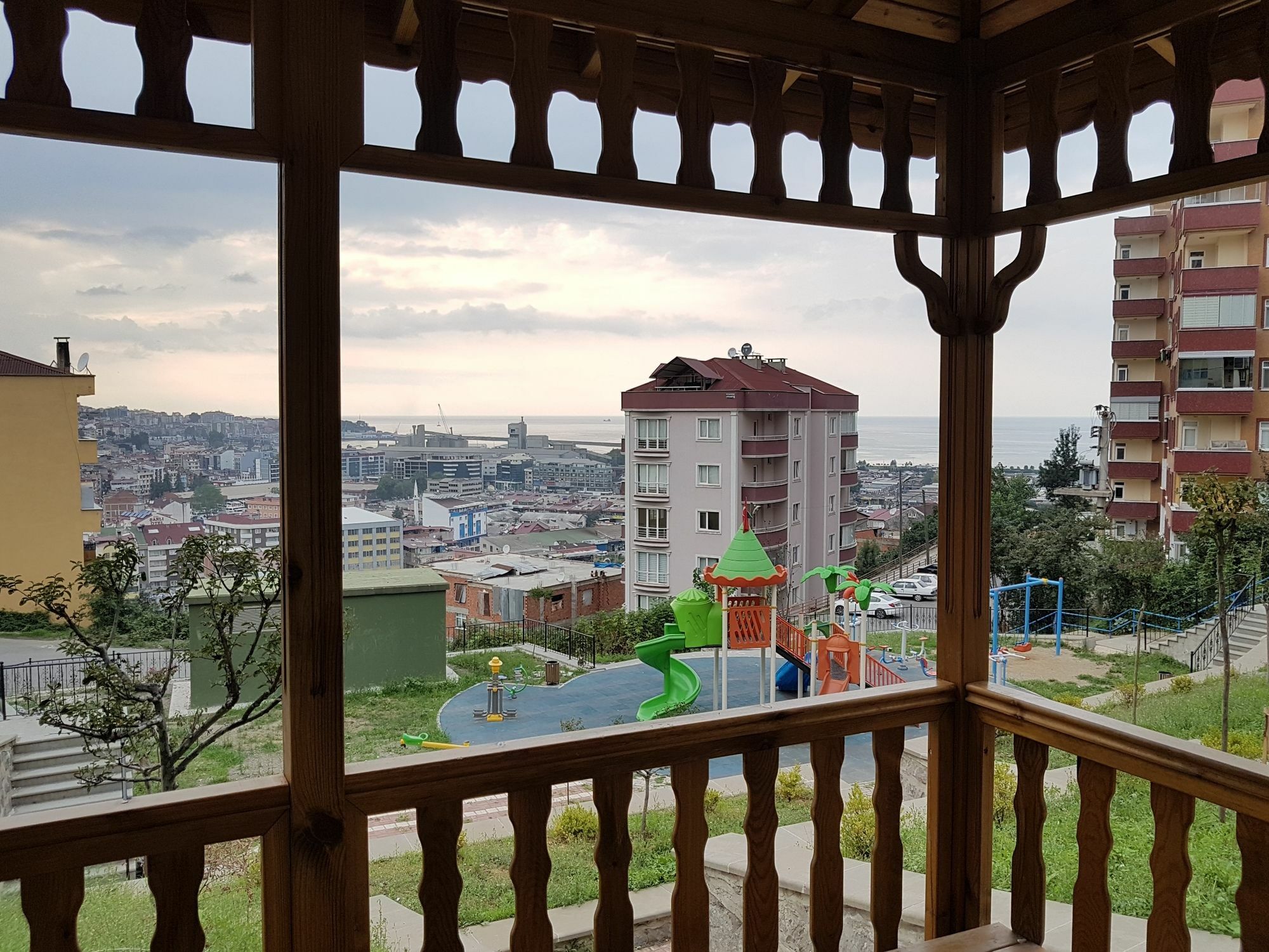 Nuralp Apart Otel - טראבזון מראה חיצוני תמונה